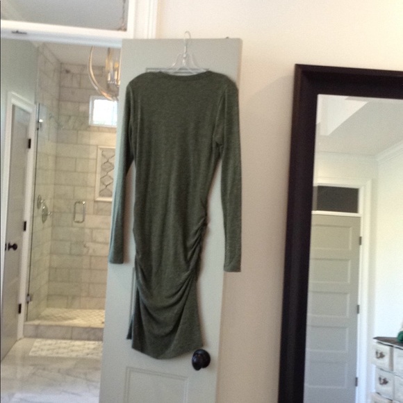 Long Sleeve V Neck Dress - Picture 2 of 3